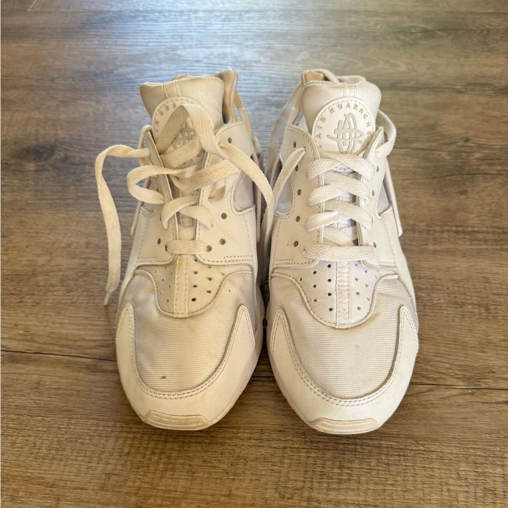 Nike Huarache sneakers